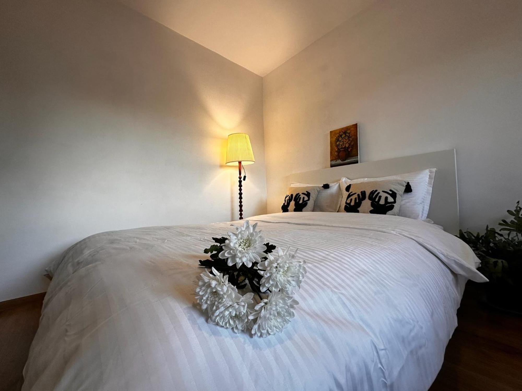 Romantic Charm, Spa, Free Early Check-In Bükreş Dış mekan fotoğraf