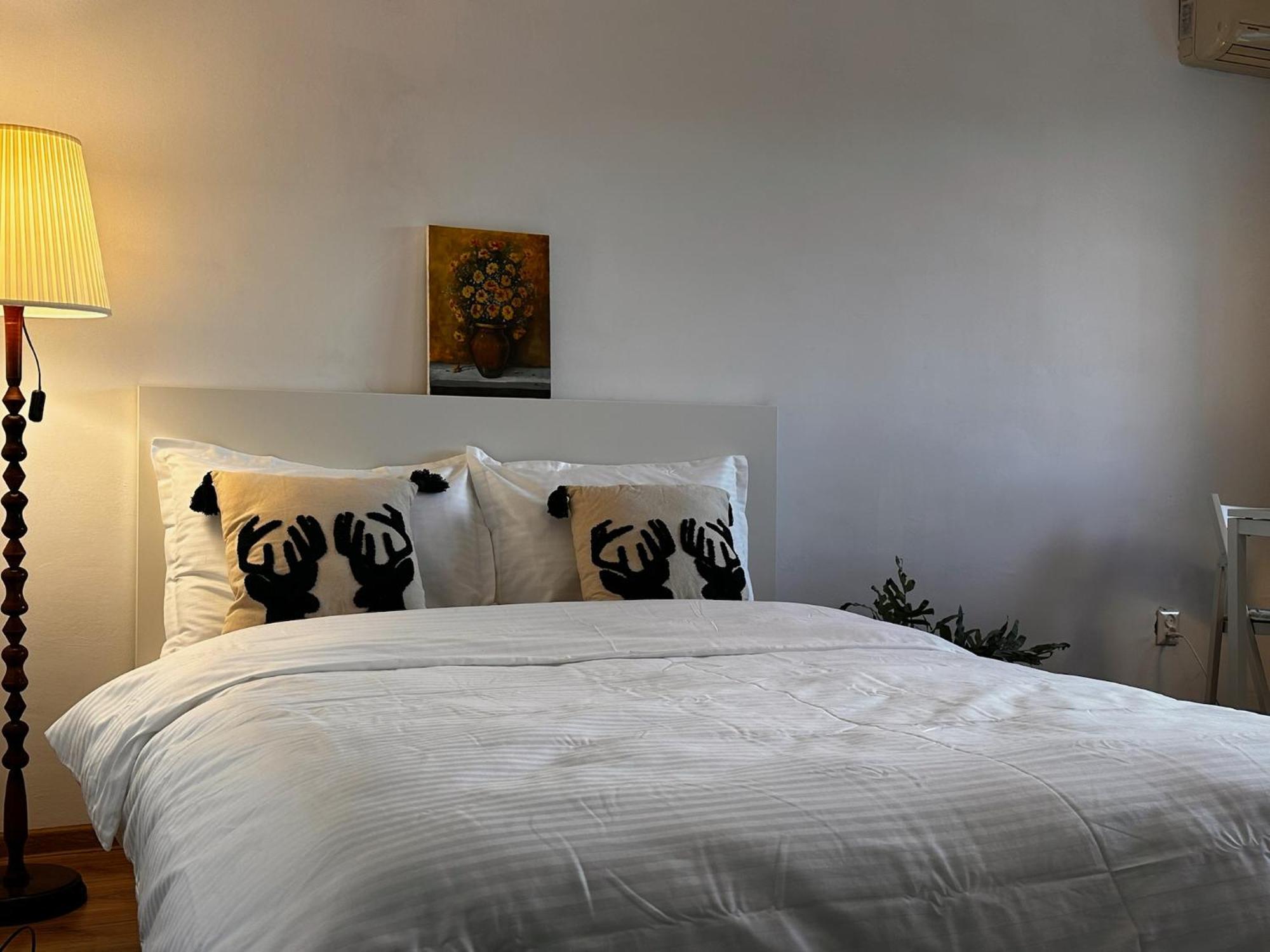 Romantic Charm, Spa, Free Early Check-In Bükreş Dış mekan fotoğraf